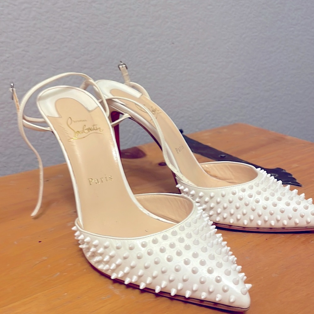 I worked at Barney’s new work for years and bought many shoes, i have worn once
